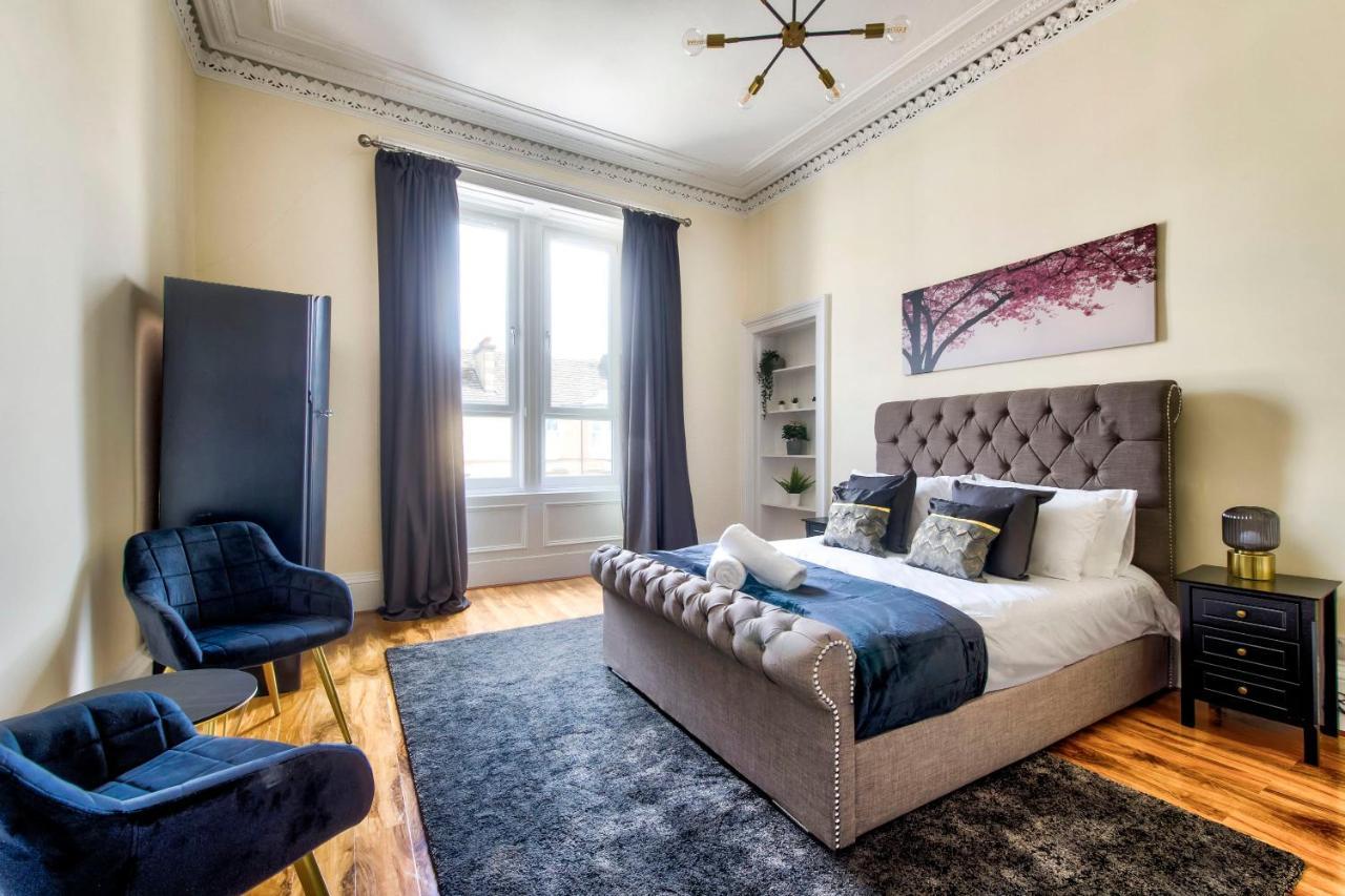 Stunning 5 Bedroom Apt, Close To Centre, Sec, Hydro And Motorway Glasgow