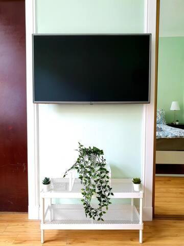 Cosy Flat, West End, Close To Sec, Hydro & Tourist Attractions