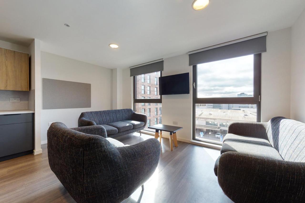 Apartment Canvas Glasgow: Private And With Shared Kitchen Near Centre