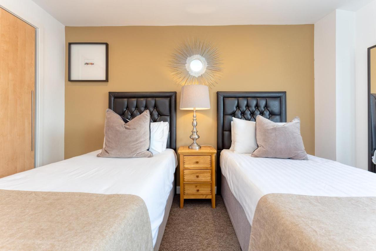 Secc Hydro Executive 7 Apartment