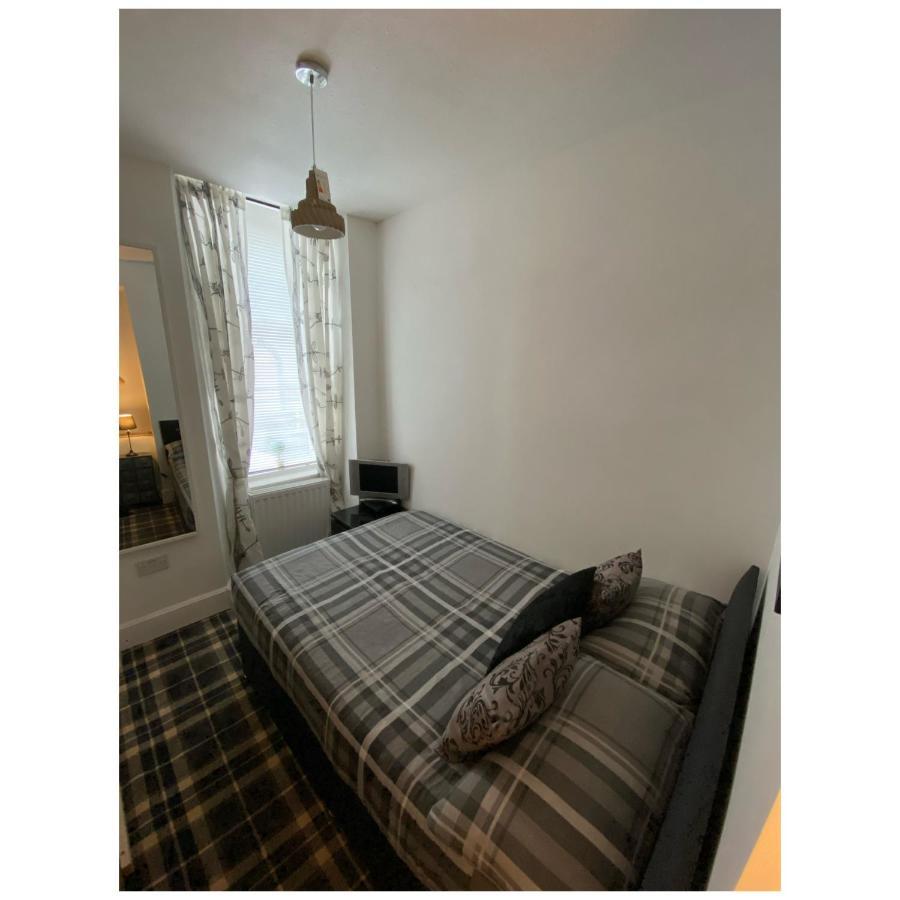 Centre Apartment *