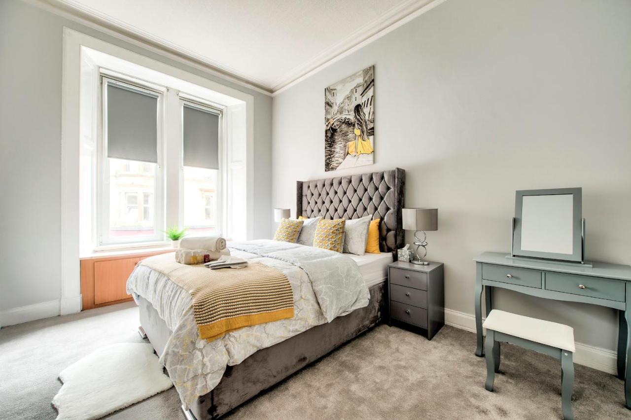 Pass The Keys Stylish 2 Bed In Heart Of West End
