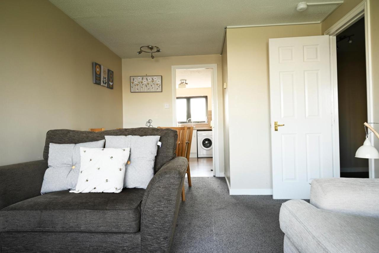 Sec/ Hydro Two Bed Flat With Free Parking And Great View Glasgow