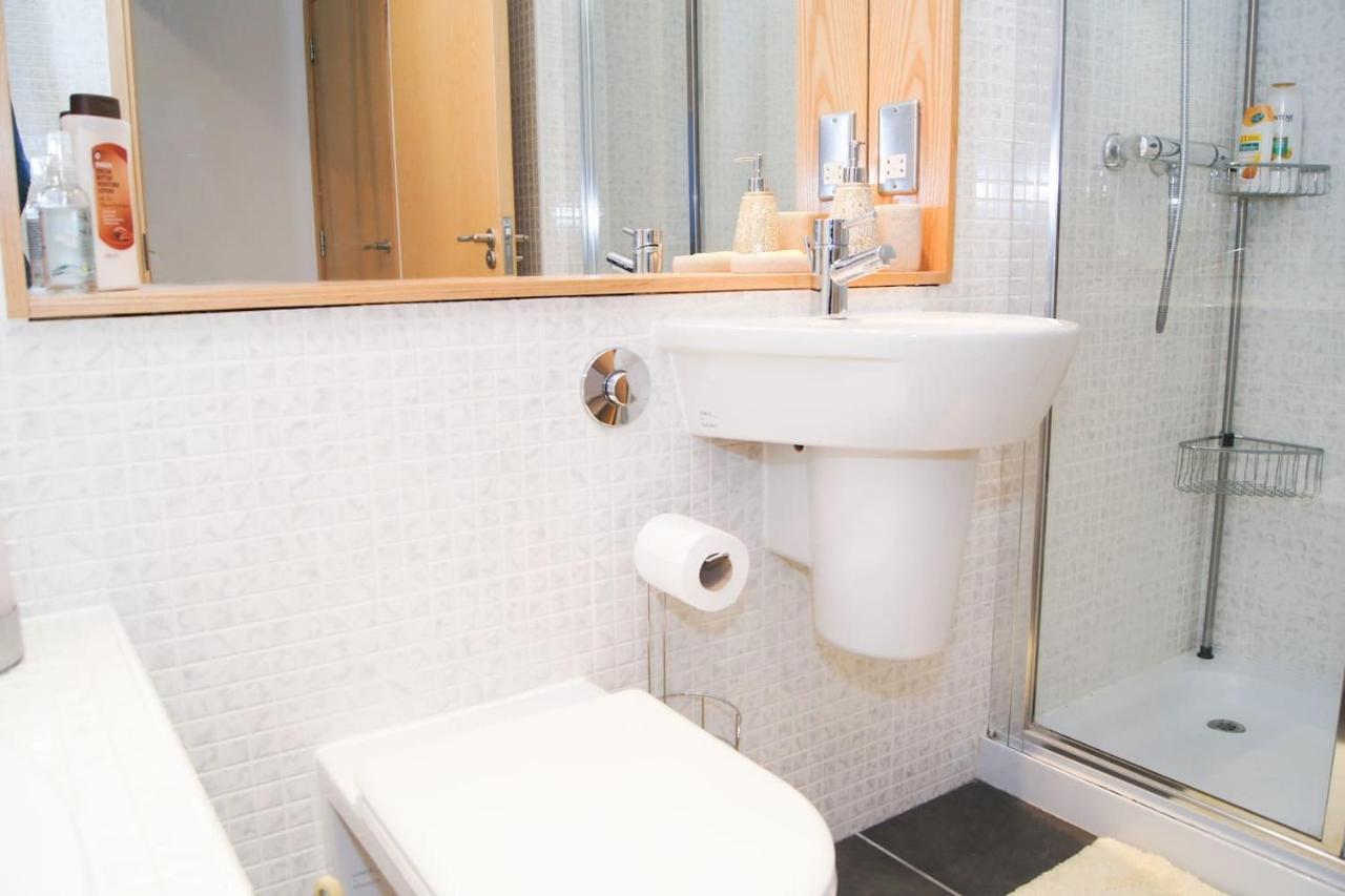 Views Centre Freeparking Apartment *