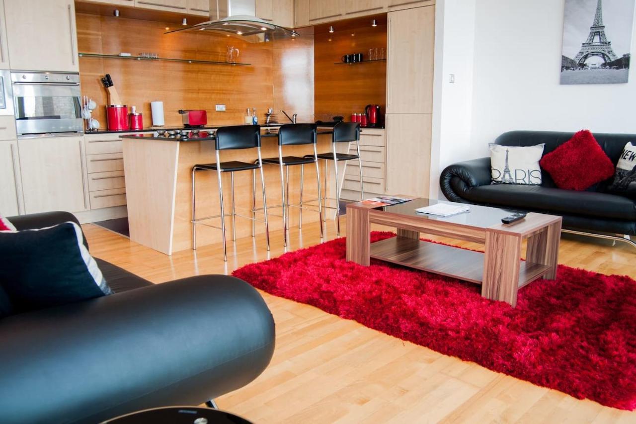 Views Centre Freeparking Apartment *