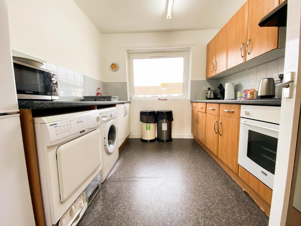 Park Apartment *