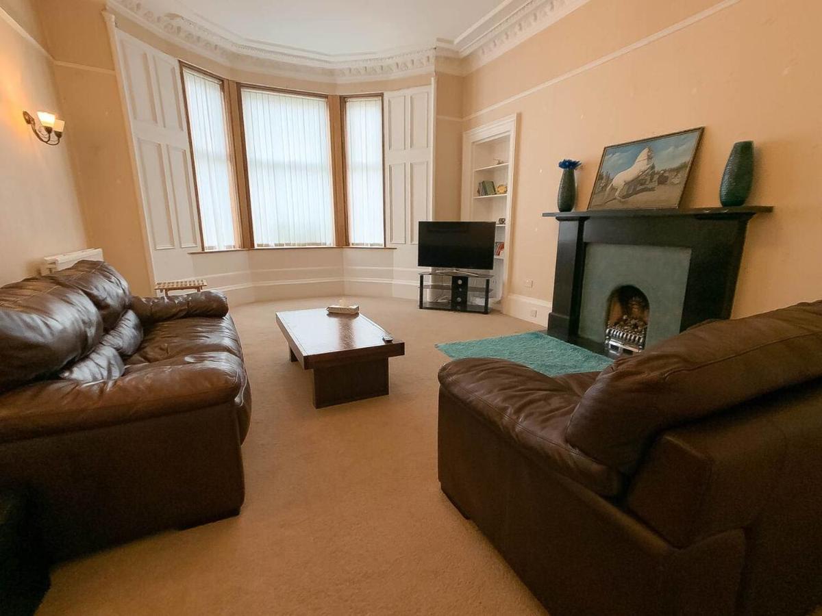 Holiday home Large South Family - Free Parking *
