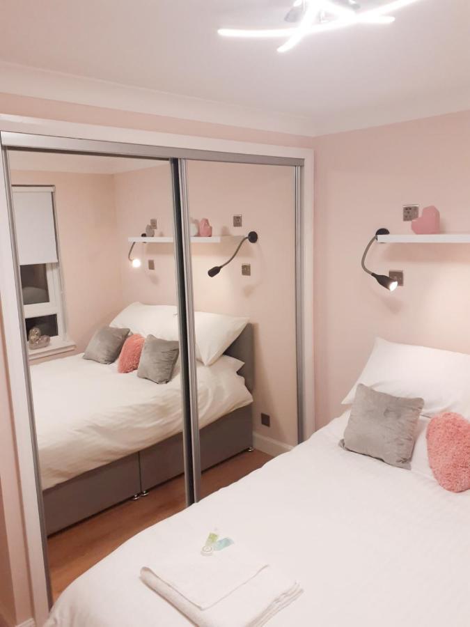2bd City Centre - Free Private Parking * Glasgow