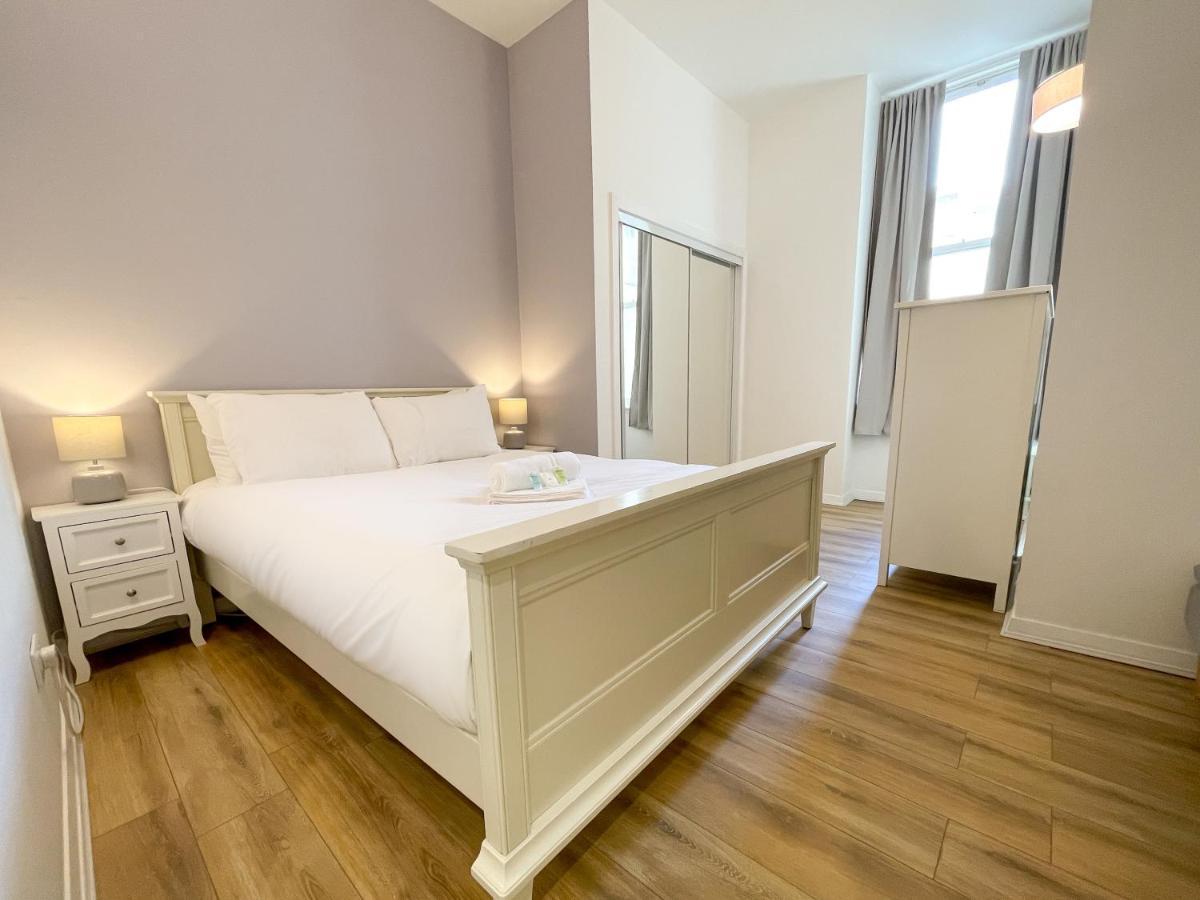 Modern City Centre 1bed Apartment *