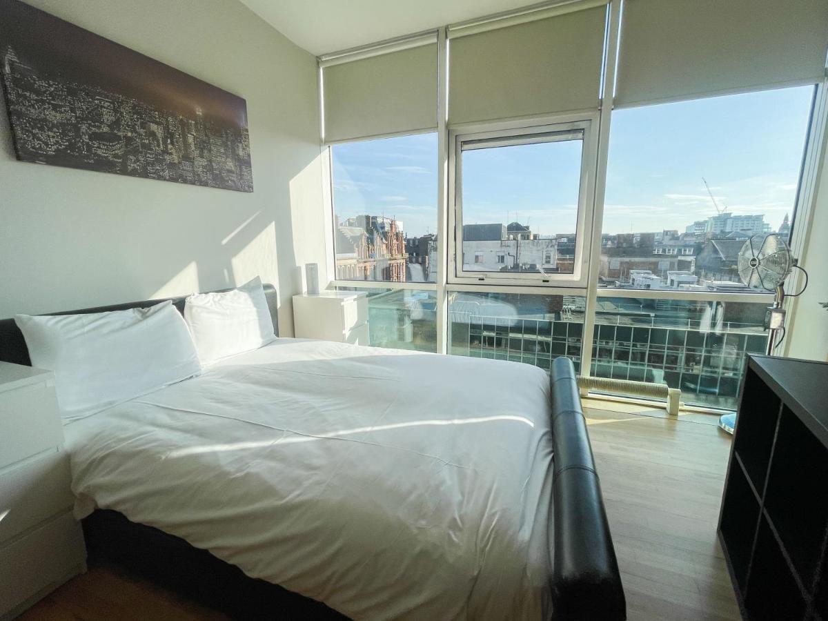 Centre 2-bed Parking Jacuzzi Bath Apartment *