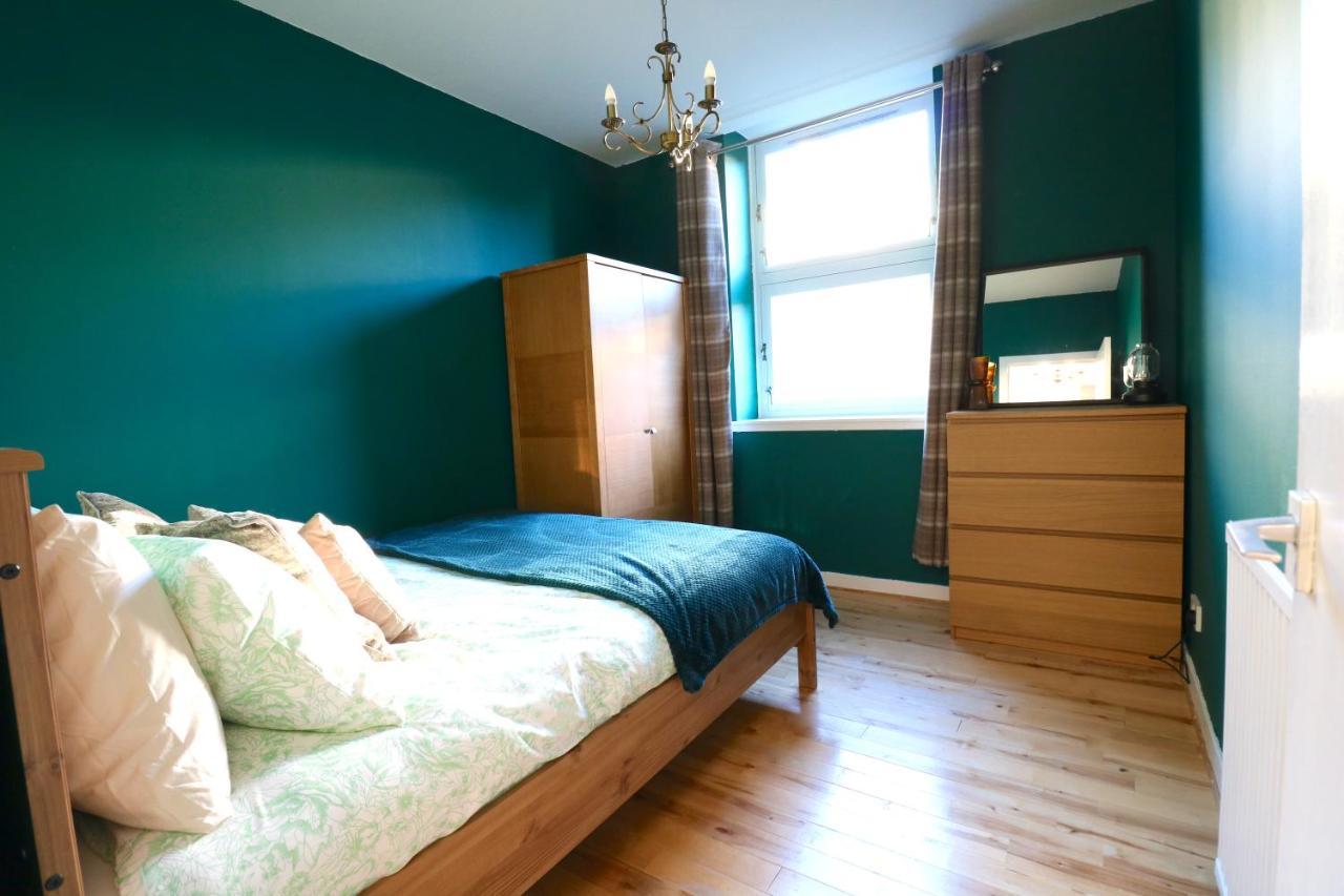 One Bed In * Glasgow