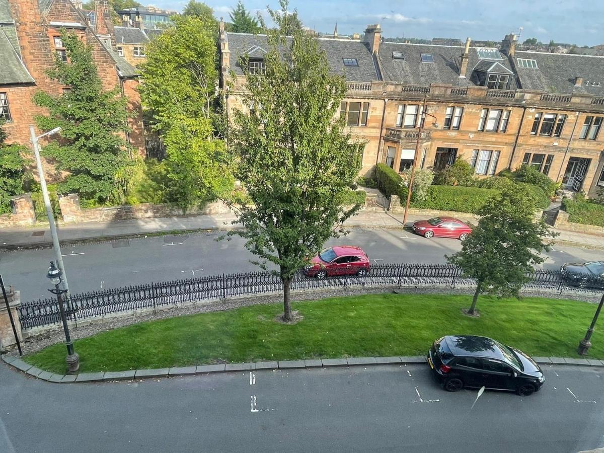 Crown Upper Glasgow