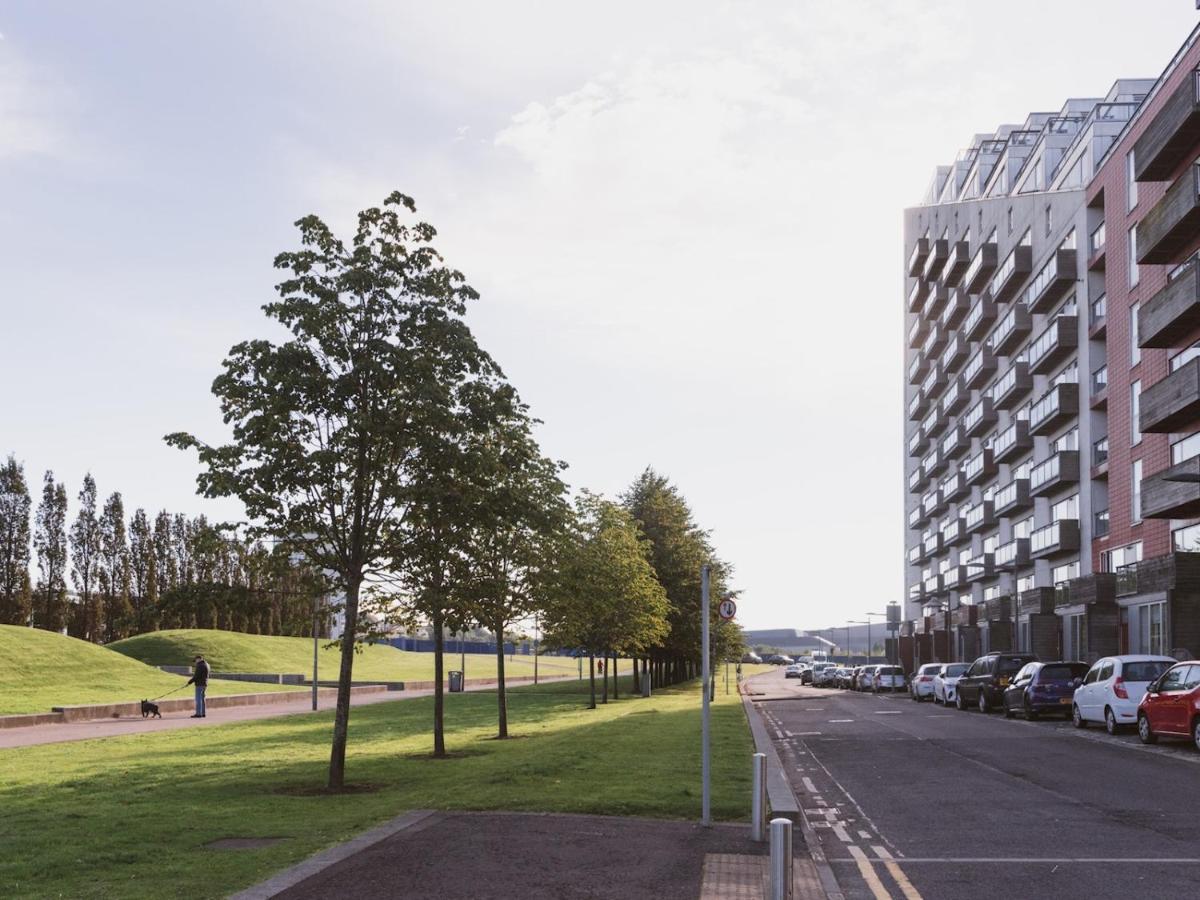 Pass The Keys Lovely 2-bed Flat Harbour Free Parking Apartment *