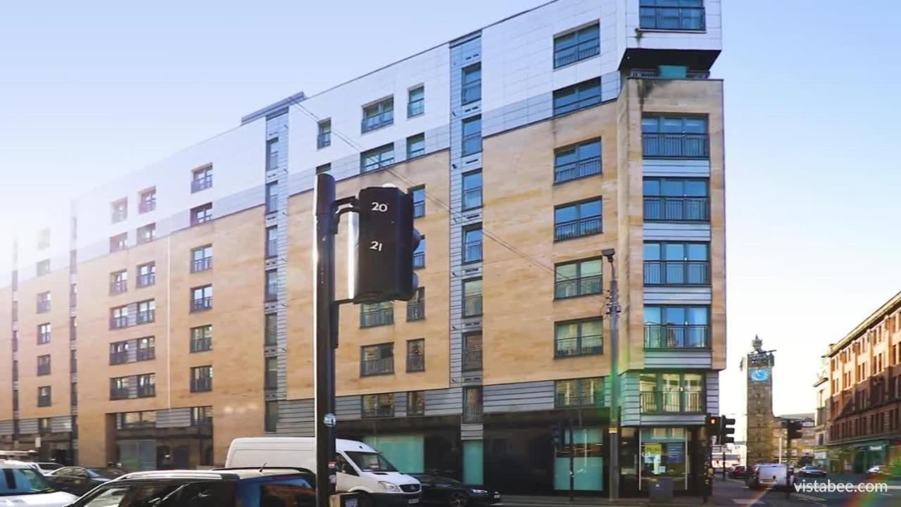 Cosy In Quiet City-centre With Car Park Apartment Glasgow