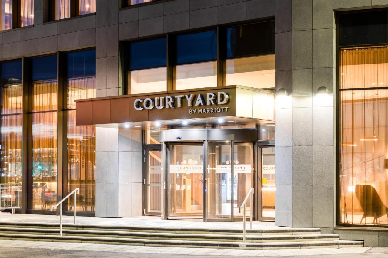 Courtyard By Marriott Sec 4*