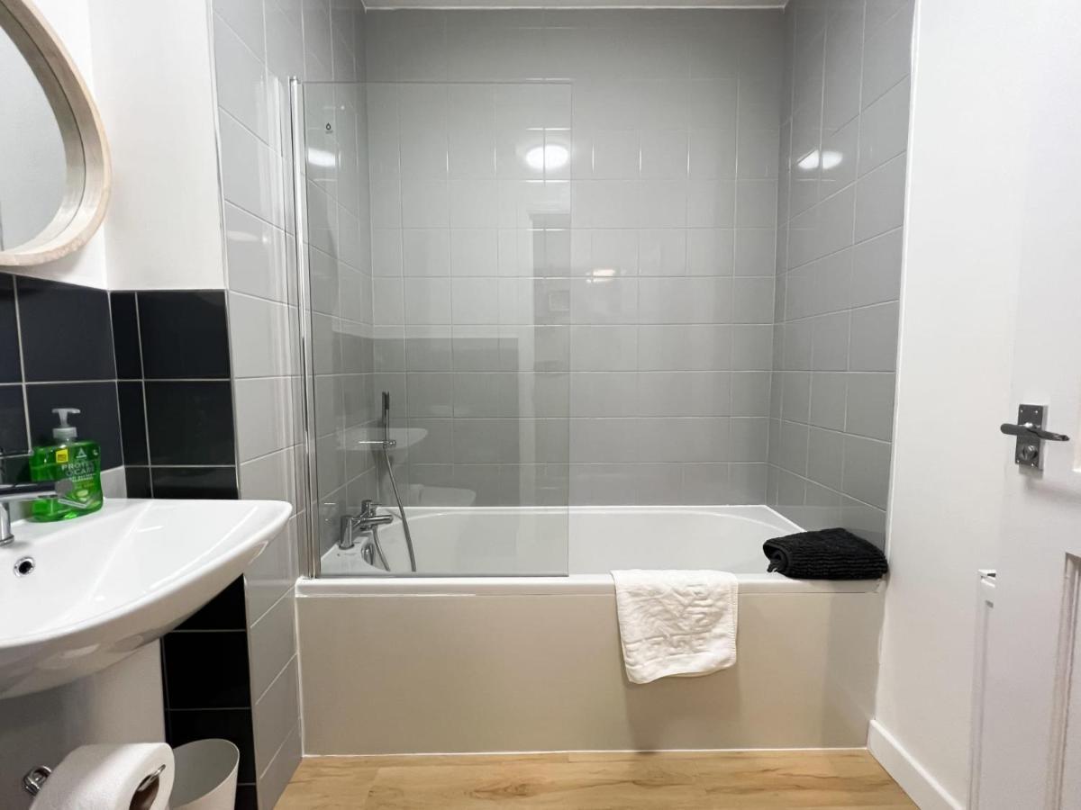 2 Bedroom Glasgow