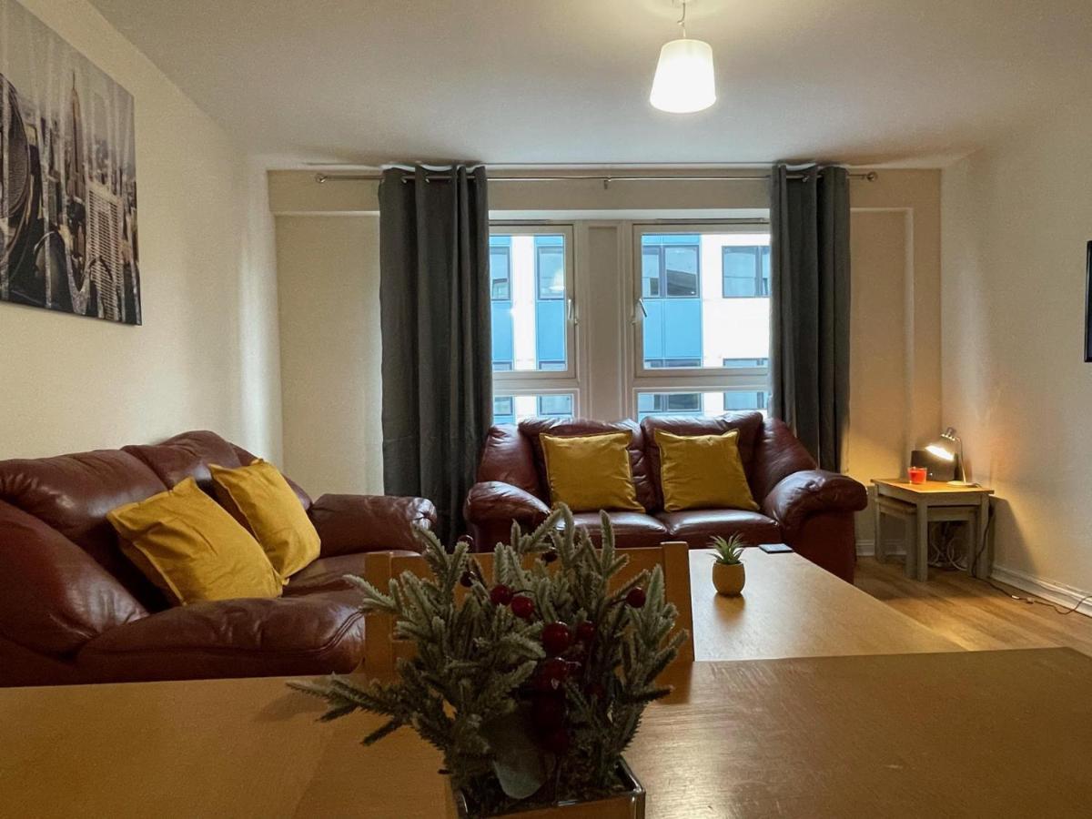Apex Morrison St Apartment 2 *