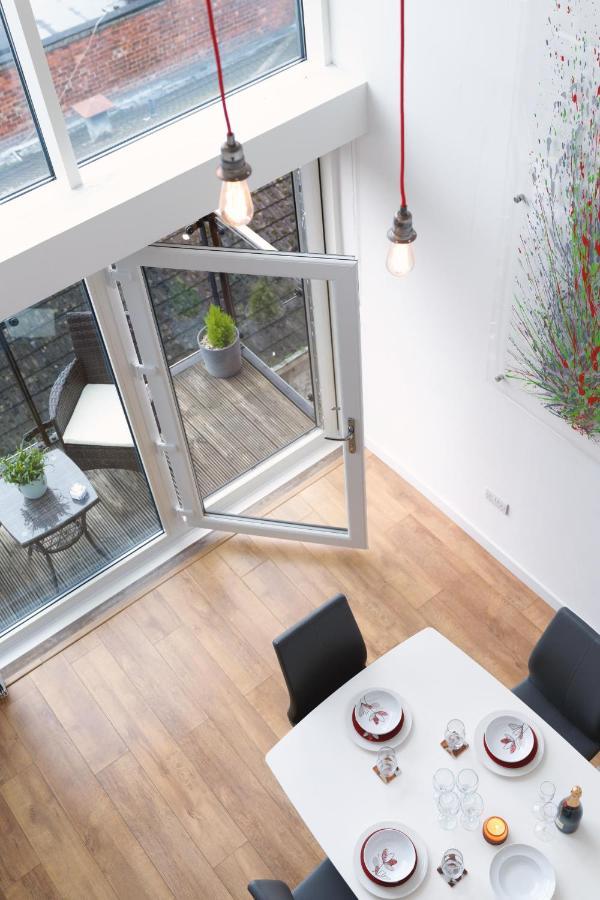 Centre With Free Secure Underground Parking Apartment Glasgow