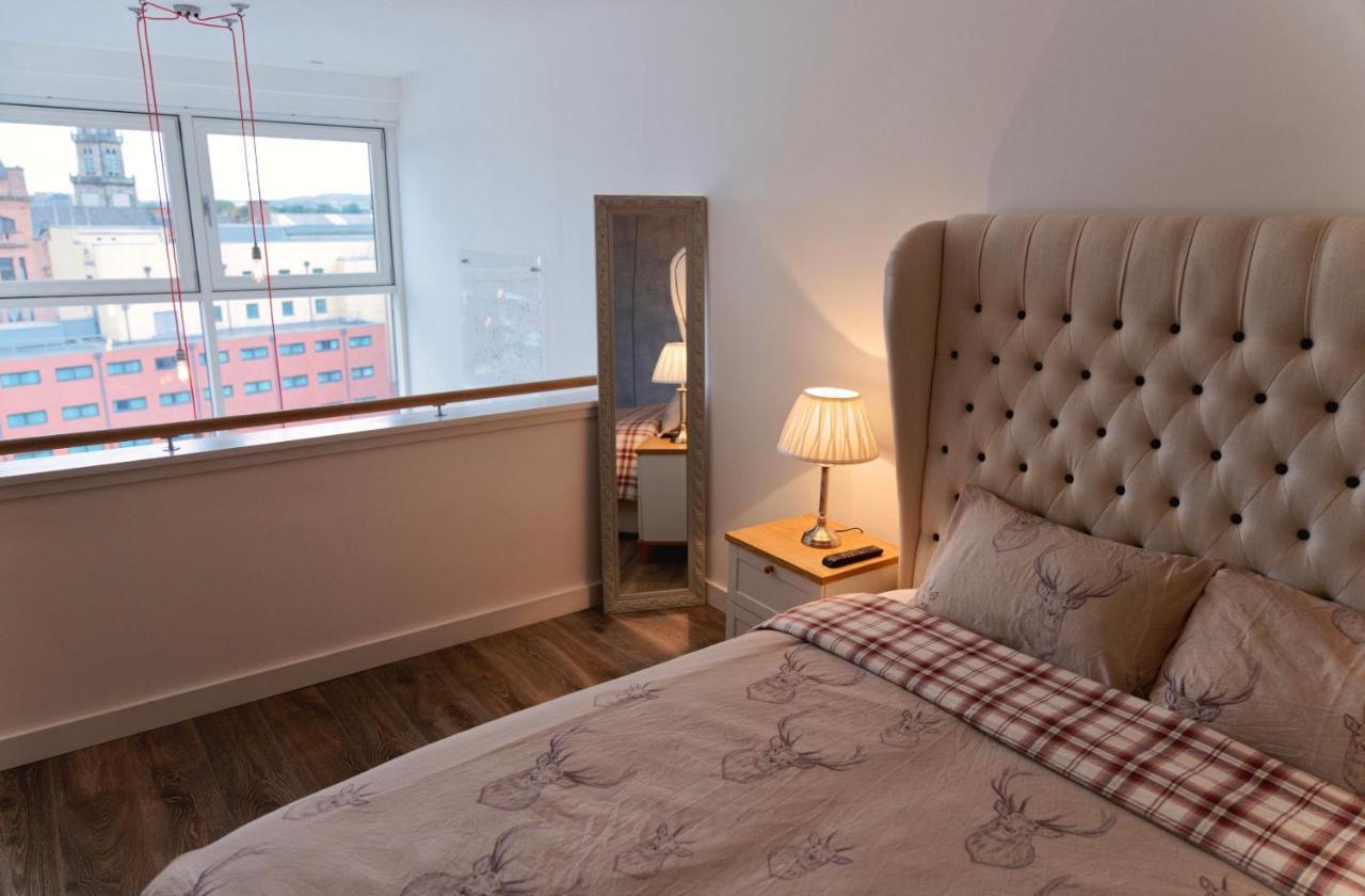 Centre With Free Secure Underground Parking * Glasgow