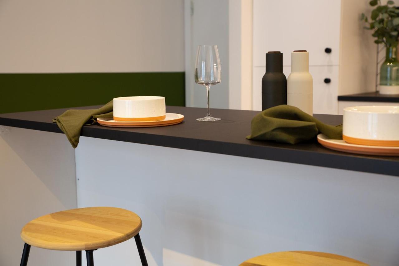 Stylish At Kelvinbridge In The West End Of Apartment