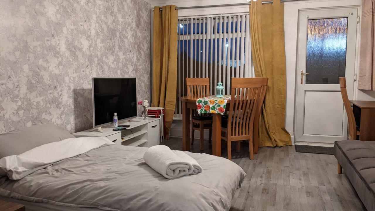 Calton House Apartment