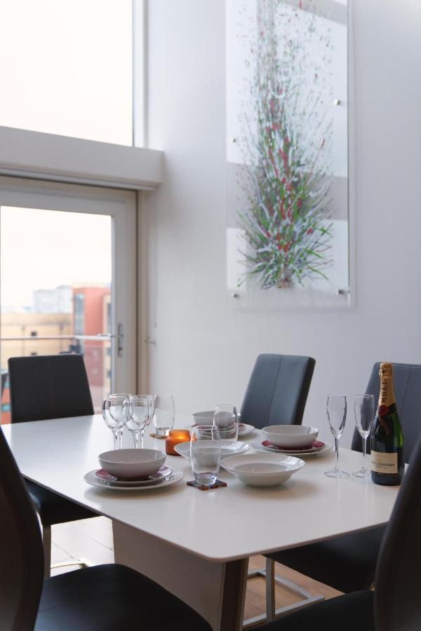 Centre With Free Secure Underground Parking * Glasgow
