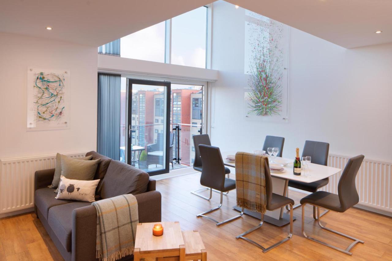 Centre With Free Secure Underground Parking Apartment
