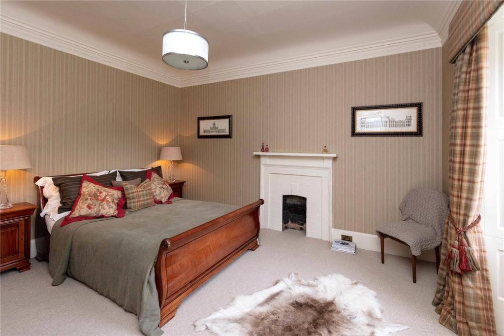 Bed & Breakfast Park Of Drumquhassle Glasgow