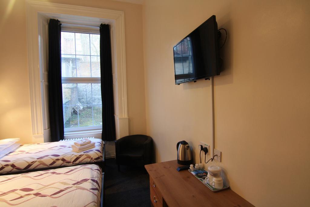 Alba Lodge Glasgow