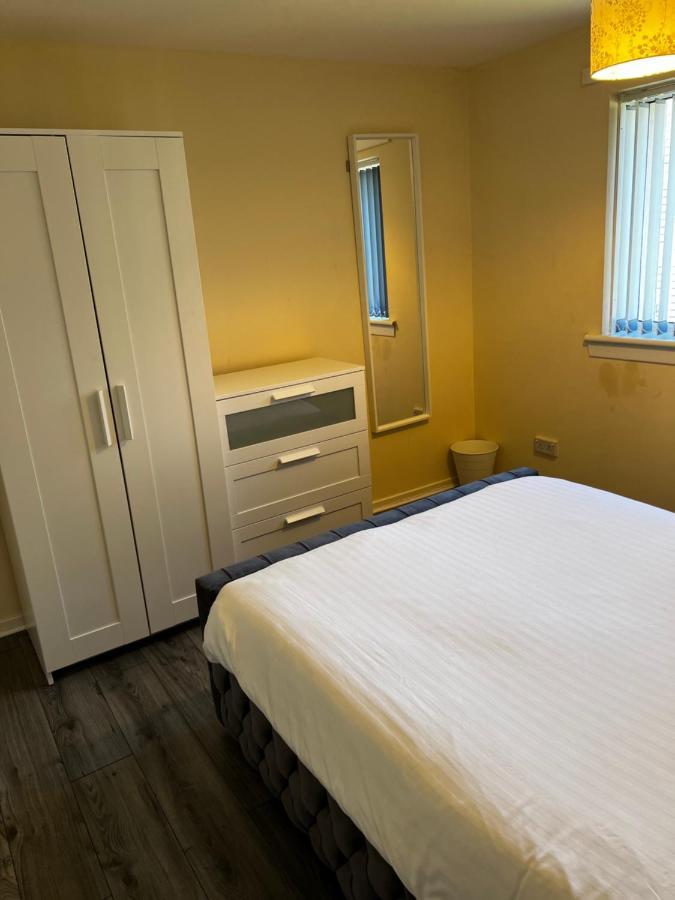 Riverside/hydro With Parking Apartment Glasgow