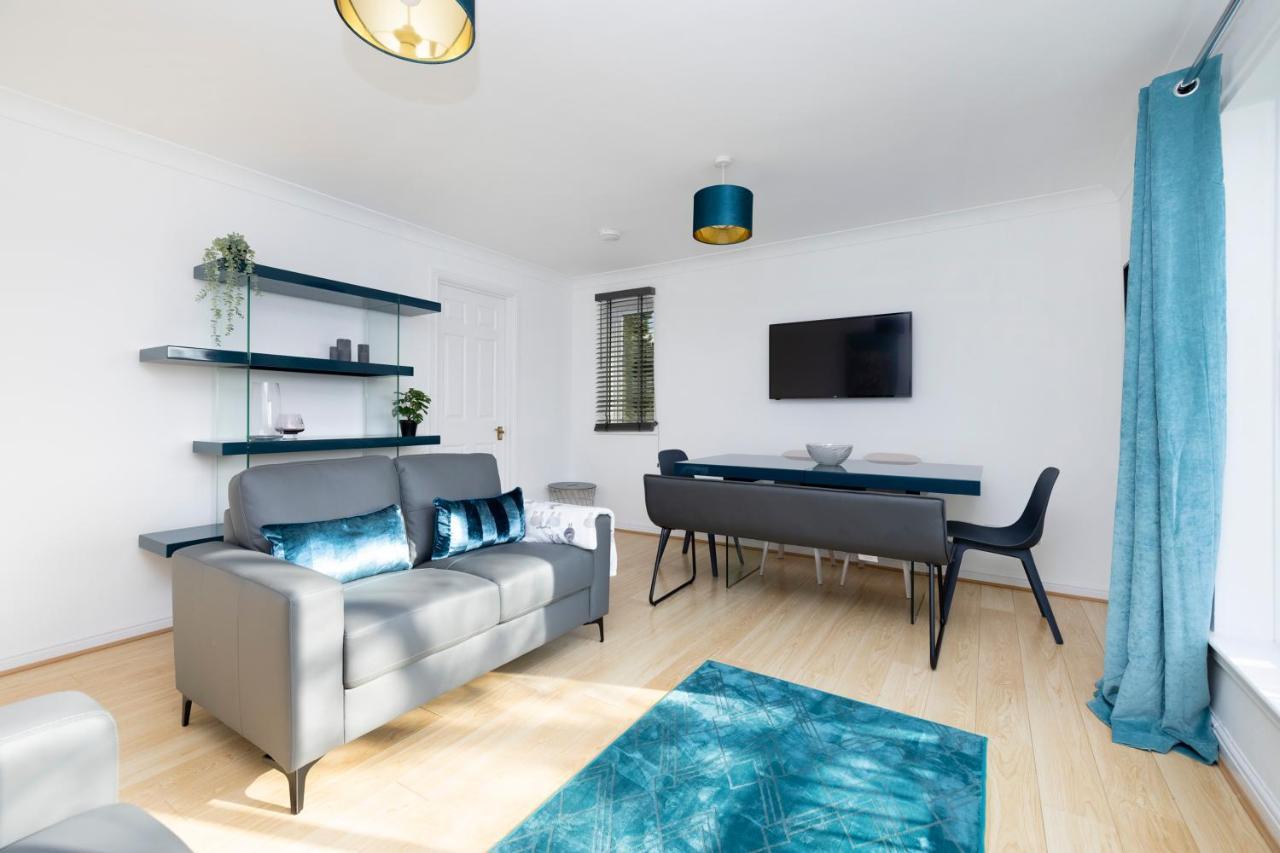 Joivy Bright Flat Overlooking The Clyde