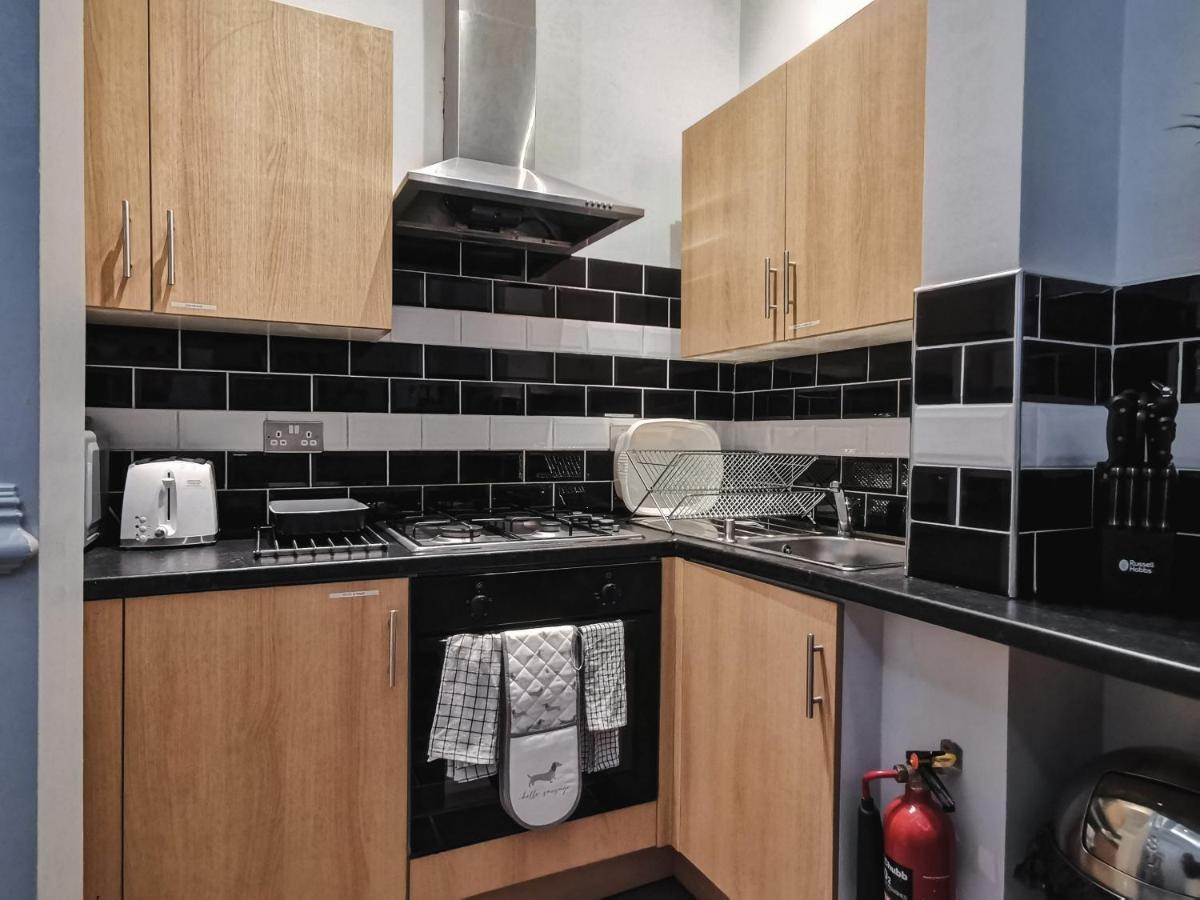 Apartment Luxurious 3 Bedroom Apartment: Heart Of Westend Glasgow
