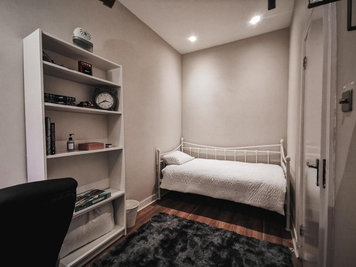 Luxurious 3 Bedroom Apartment: Heart Of Westend * Glasgow