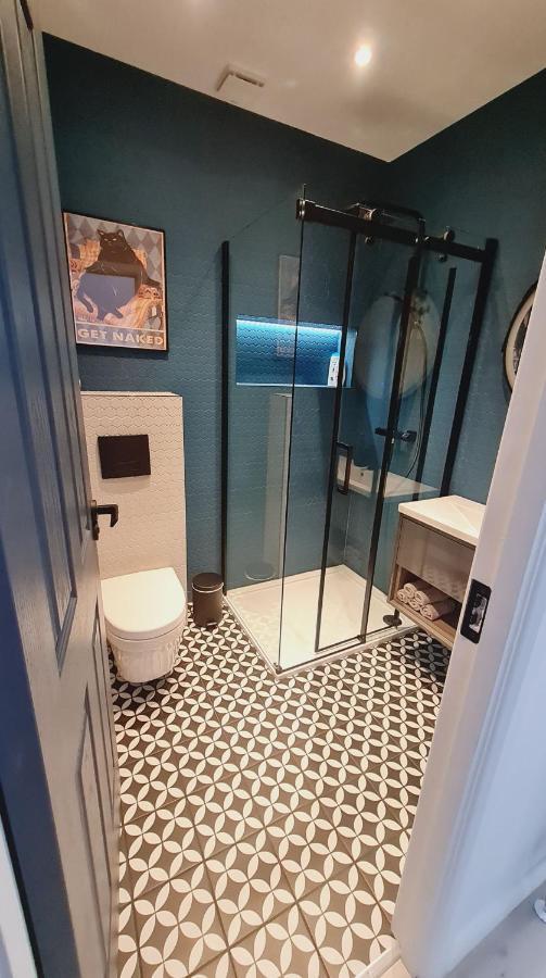 Beautiful 2bed House With Garden, Walking Distance To Town - Free Parking Glasgow