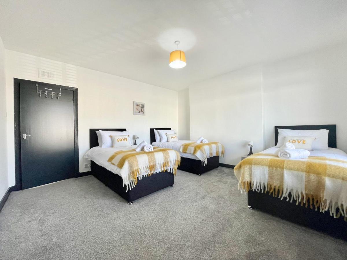 Apartment 2 Bed House In Outskirts Of *