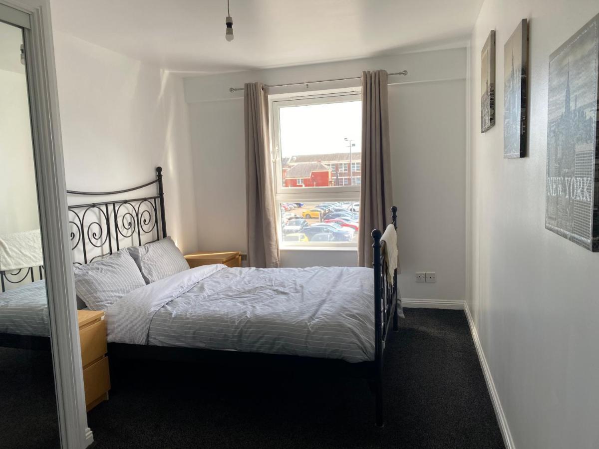 Prime Central Location 2bedapartmentsecure Parking Apartment Glasgow