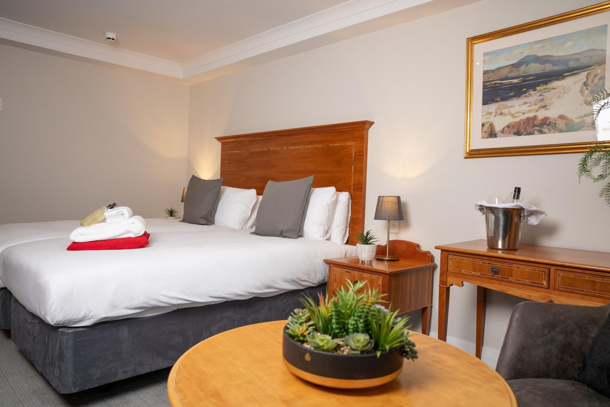Argyle Hotel, Bw Signature Collection Hotel 4*
