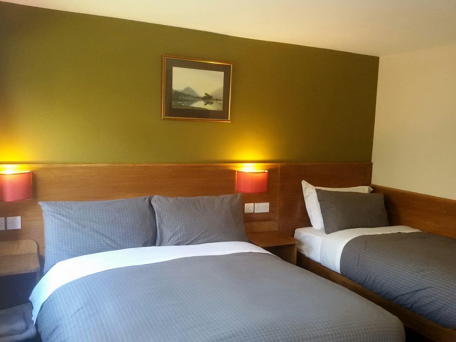 Crosshill House Hotel