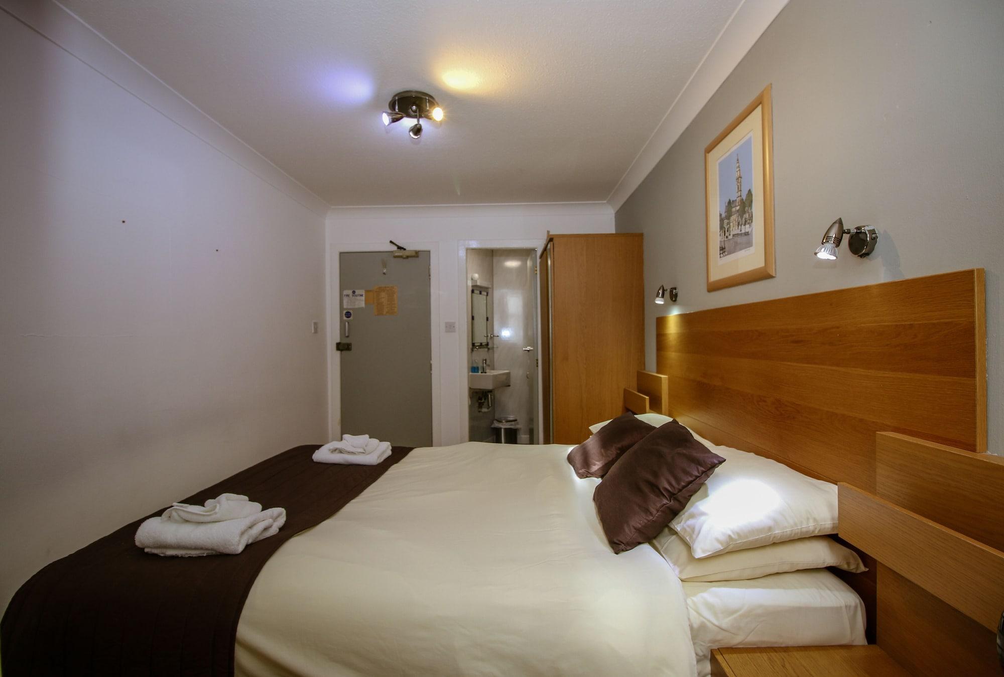 Charing Cross Guest house