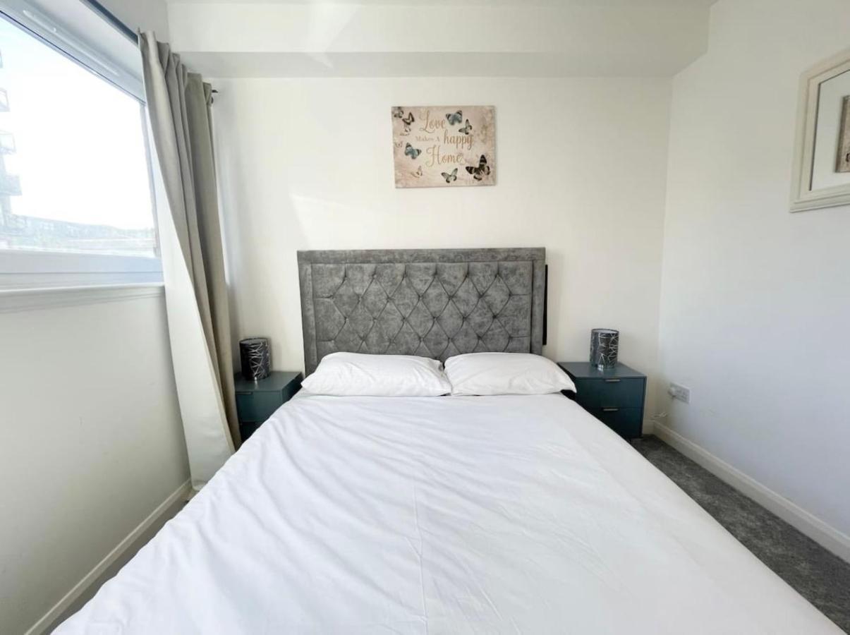 Apartment Not On Market Unable To Take Bookings