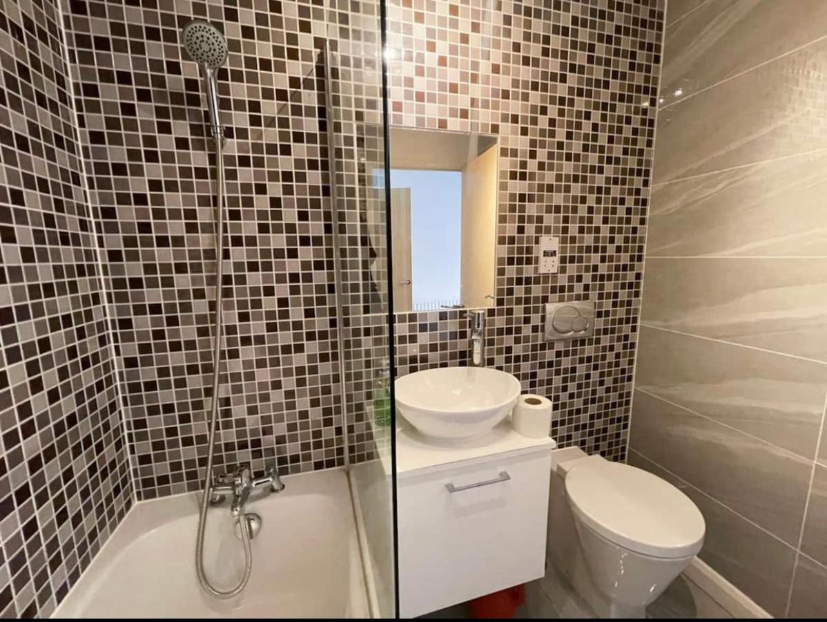 Not On Market Unable To Take Bookings *