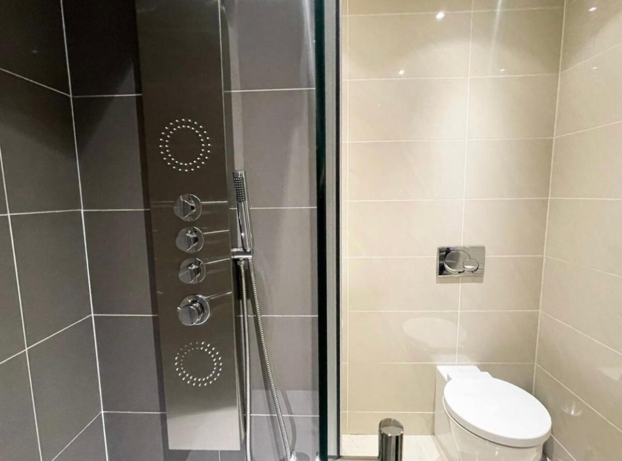 Not On Market Unable To Take Bookings Apartment Glasgow
