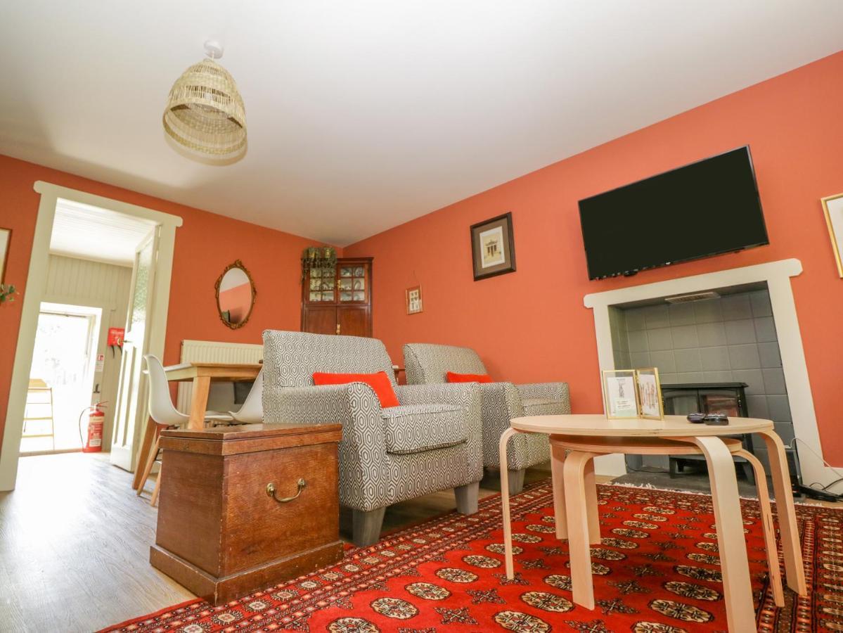 The Coach House - Holmwood Holiday home