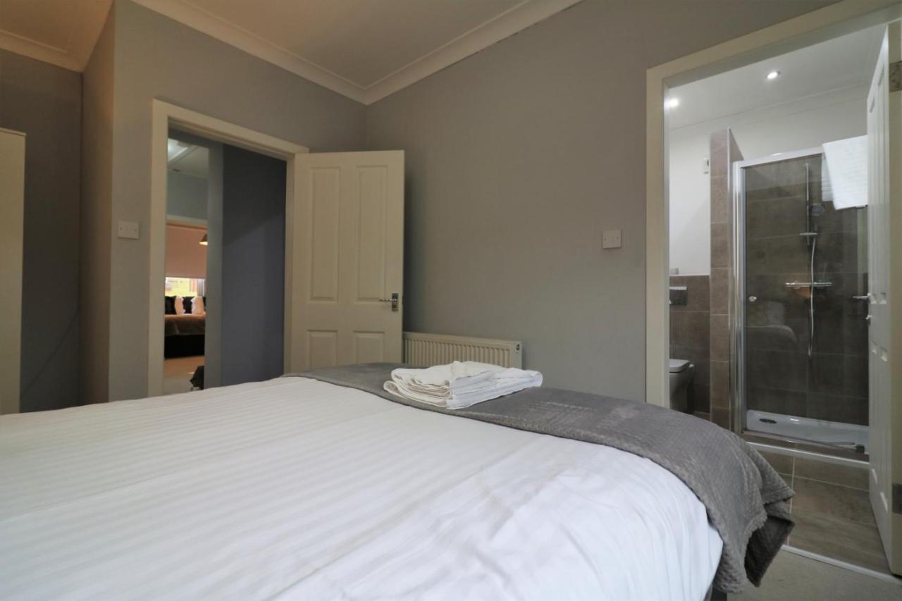 Signature - Moss View * Glasgow