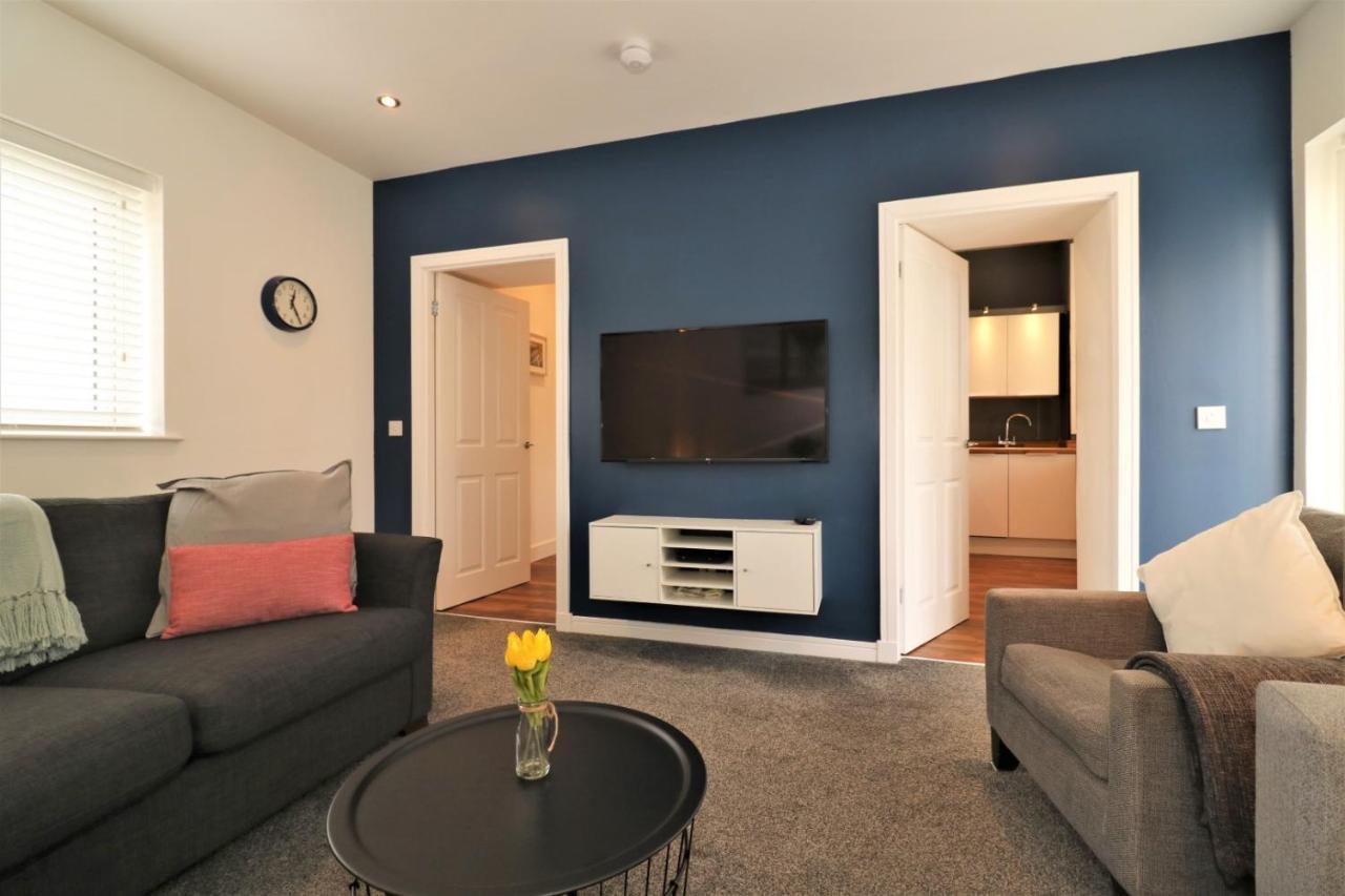 Apartment Signature - Railway *
