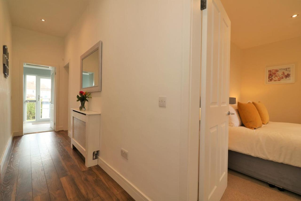 Apartment Signature - Railway Glasgow