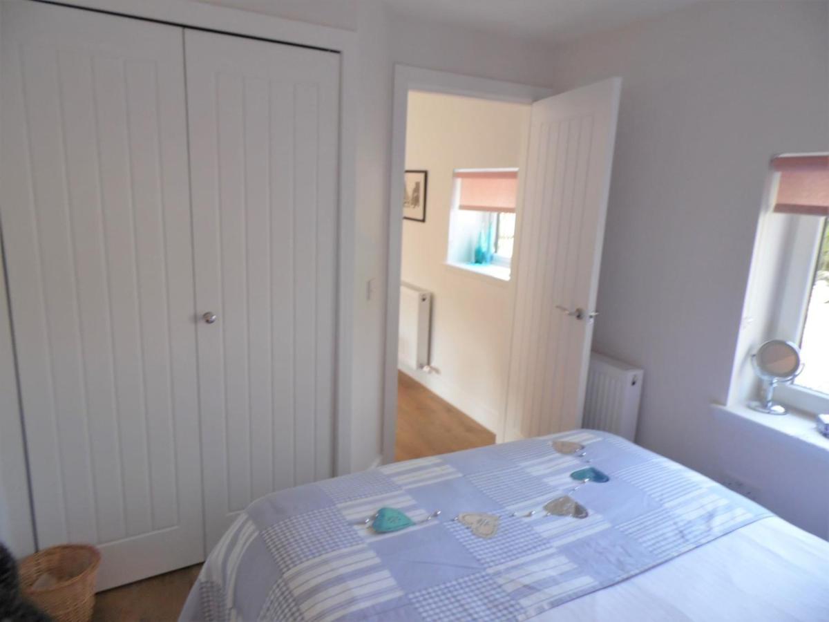 Signature - Campsie Apartment *