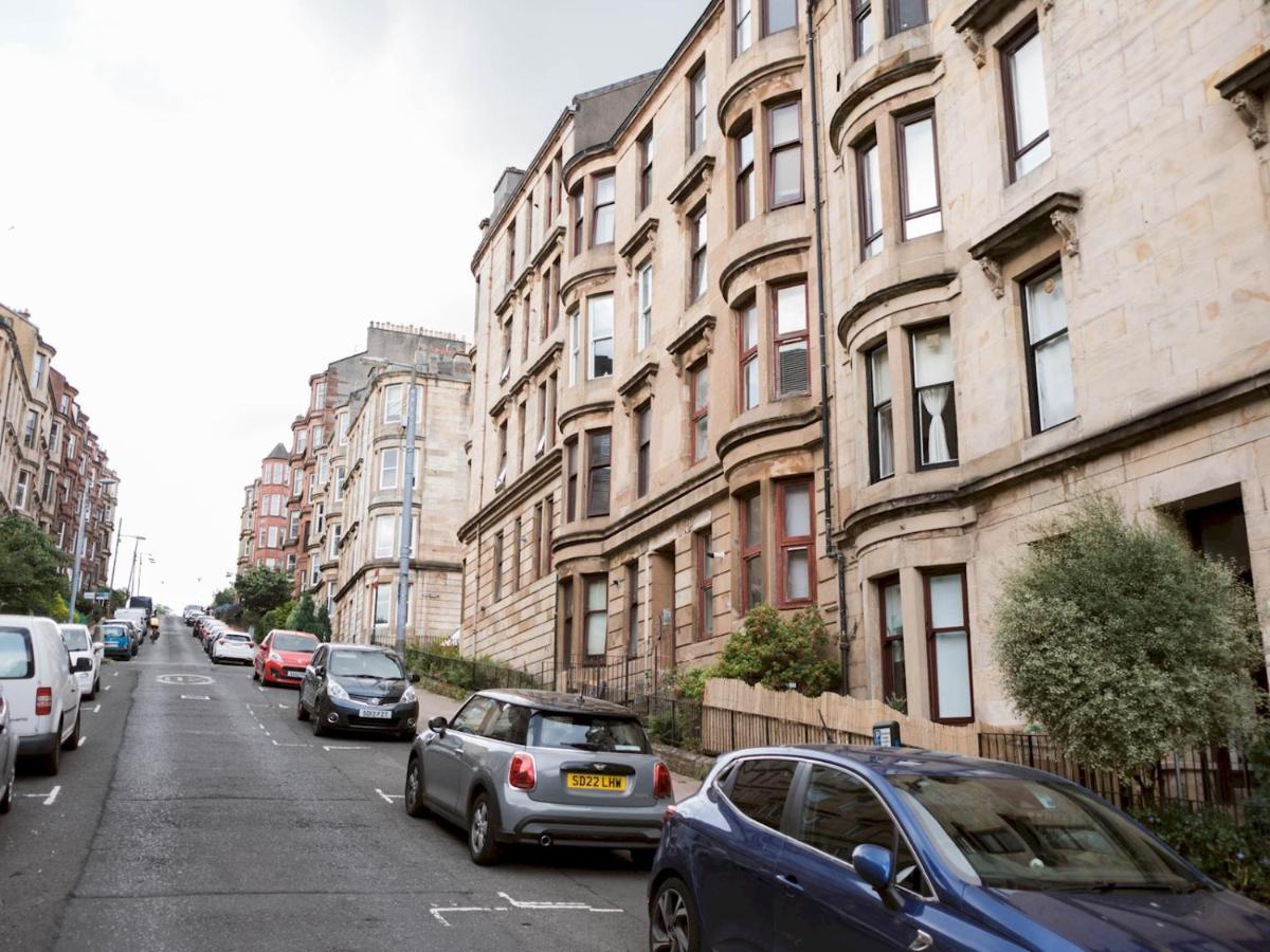 Apartment Pass The Keys Lovely Traditional 2 Bedroom Flat In West End *
