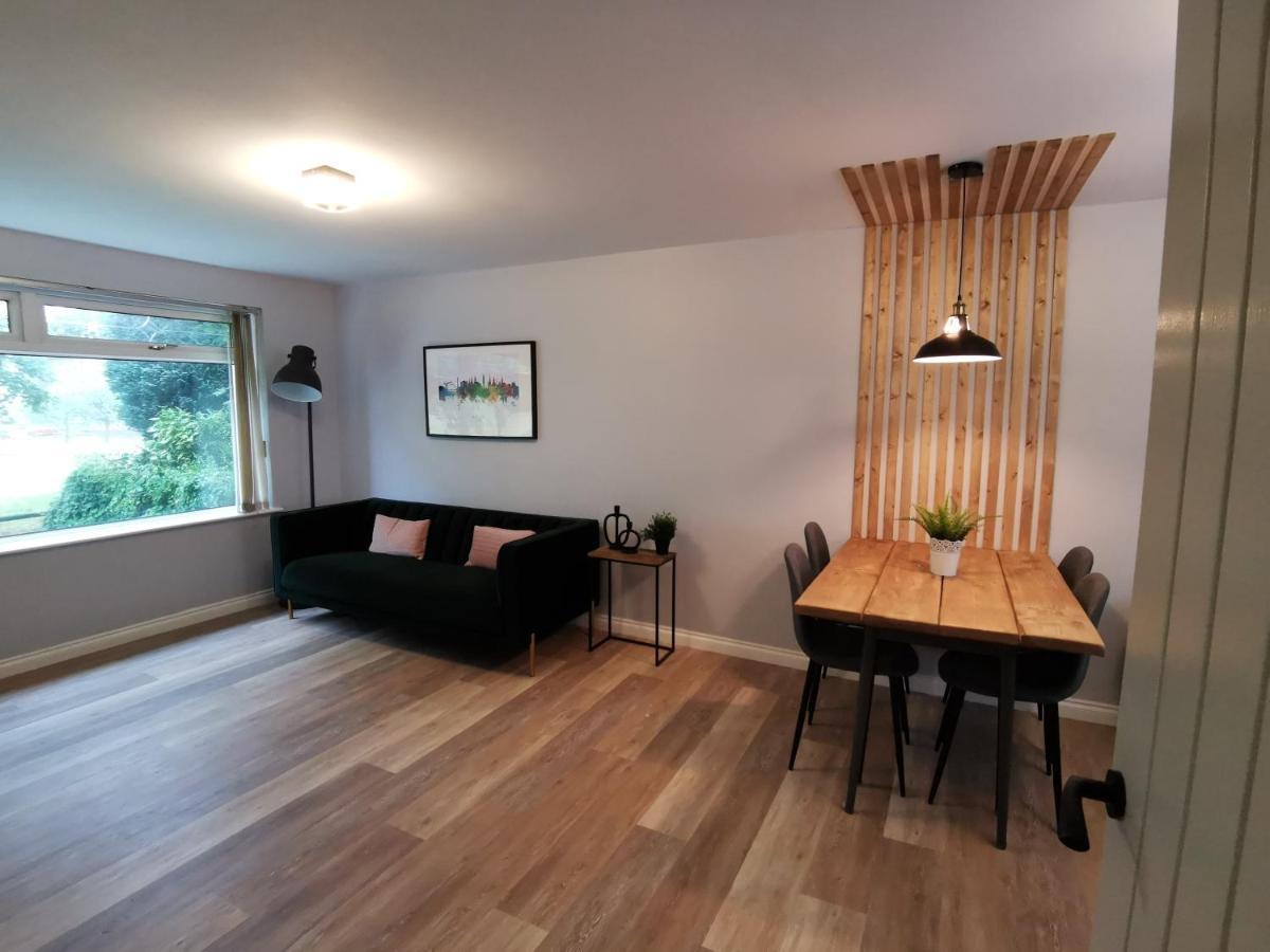 Apartment Luxury 1 Bedroom Serviced In Centre