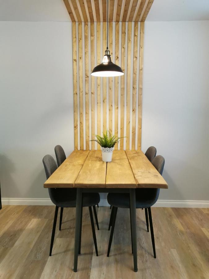 Luxury 1 Bedroom Serviced In Centre